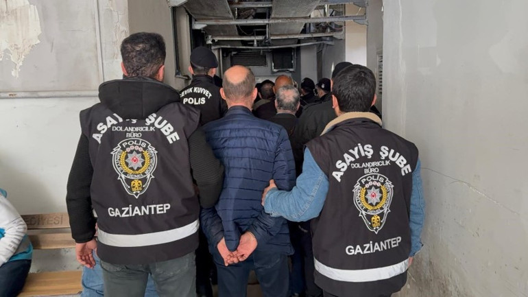  İntikam için 521 milyon liralık vurgun yaptı