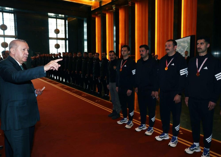 Cumhurbaşkanı Erdoğan Türk Polis Teşkilatının 181. yılını kutladı