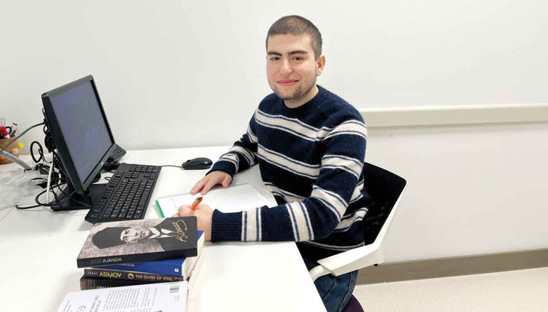 Harvard’dan Ahmet’e Lösemiyi yen de gel