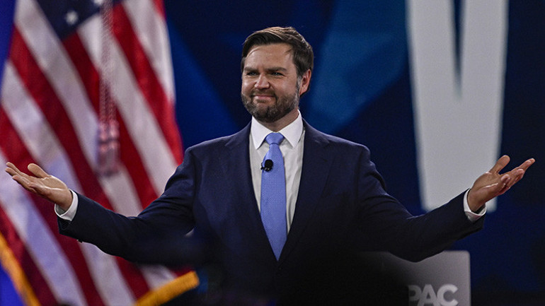 Trumpa kim akıl veriyor Beyaz Sarayda üç farklı cephe... Savaşın kaderini belirleyen 6 isim