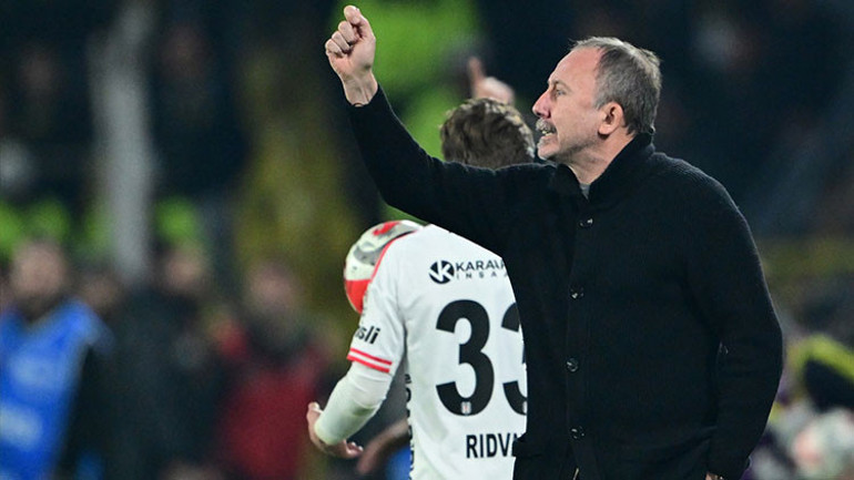 Fenerbahçe-Beşiktaş derbisi sonrası Sergen Yalçın konuştu ‘Yaşananları herkes gördü’