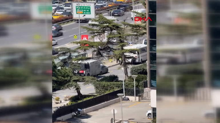 Son dakika... Beşiktaşta İsrail Konsolosluğu önünde silahlı çatışma İstanbul Emniyeti: 3 kişi etkisiz hale getirildi