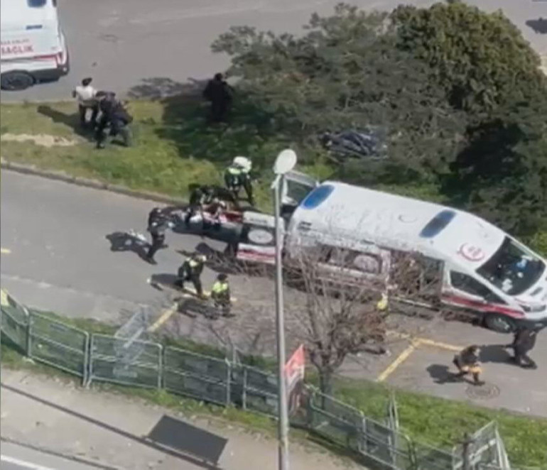 Son dakika... Beşiktaşta polis noktasına silahlı saldırı girişimi 3 şüpheli etkisiz hale getirildi