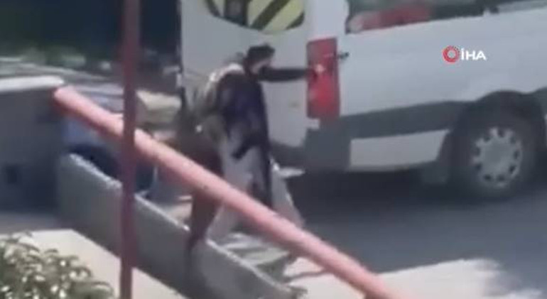 İstanbulda teröristlerin etkisiz hale getirildiği anlar kamerada: Kahraman polis dünya gündeminde