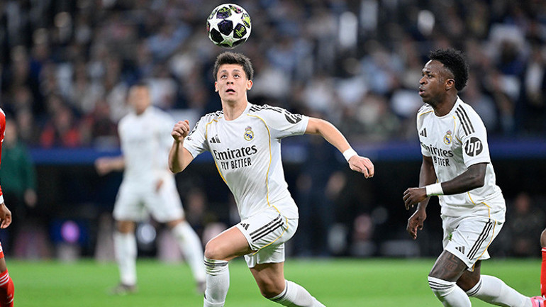 Real Madrid evinde Bayern Münihe boyun eğdi, İspanyollar Arda Güler değişikliği için Arbeloayı topa tuttu