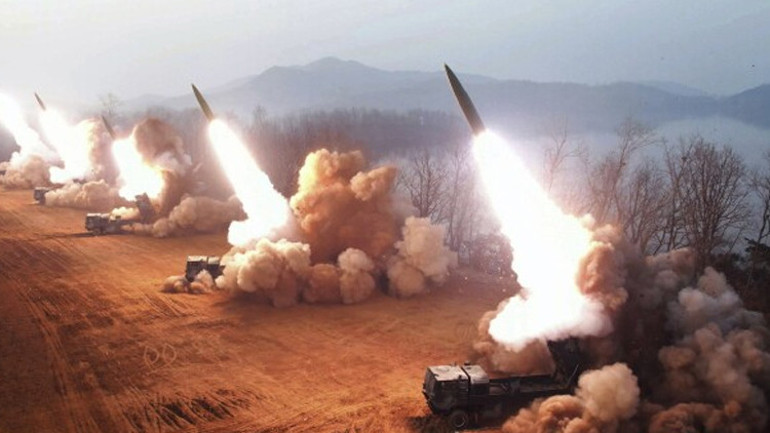 Kuzey Kore çok sayıda balistik füze ateşledi