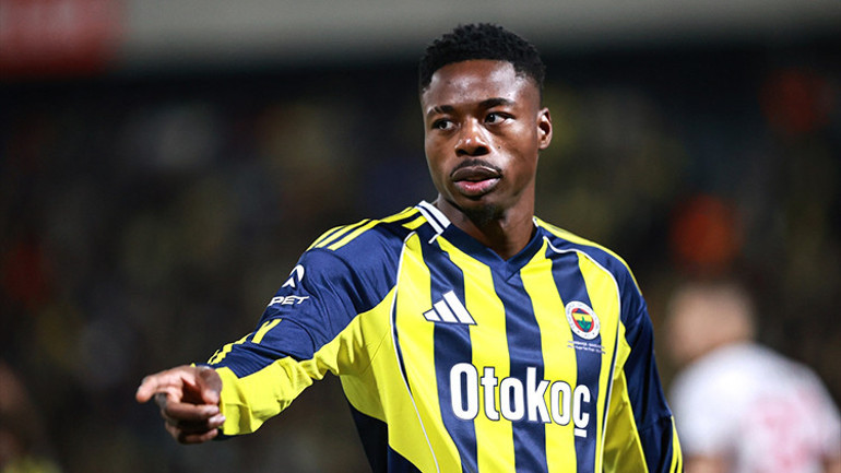 Fenerbahçede Beşiktaş derbisi sonrası Tedescodan yıldız isme kesik