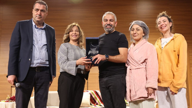 Bilim sahneye çıktı ÇÜ’de demansın semptomları tiyatroyla anlatıldı