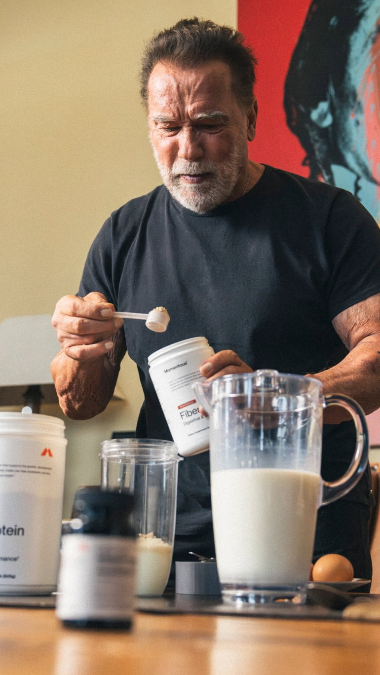 Efsane rolüne 78 yaşında geri döndü… ‘Başarısızlığı kabul edemem’ dedi, kendini spor salonuna kapattı