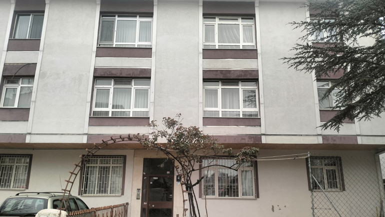 Ankarada dehşet Kız arkadaşını silahla öldürüp intihar etti