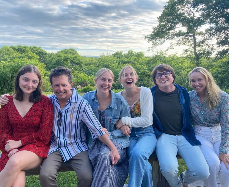  Merak etmeyin, bir yere gitmedim, buradayım