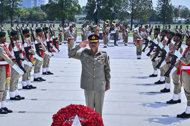 Ateşkesin arkasındaki kilit isim Trump ona ‘en sevdiğim mareşal’ diyor… Nasıl bir rol oynadı