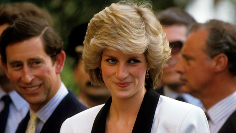 Tutunduğu her dal kırıldı… Şimdi de ölmüş kayınvalidesi Diana’dan medet ummaya başladı… ‘Onun adını da lekeleyecek’