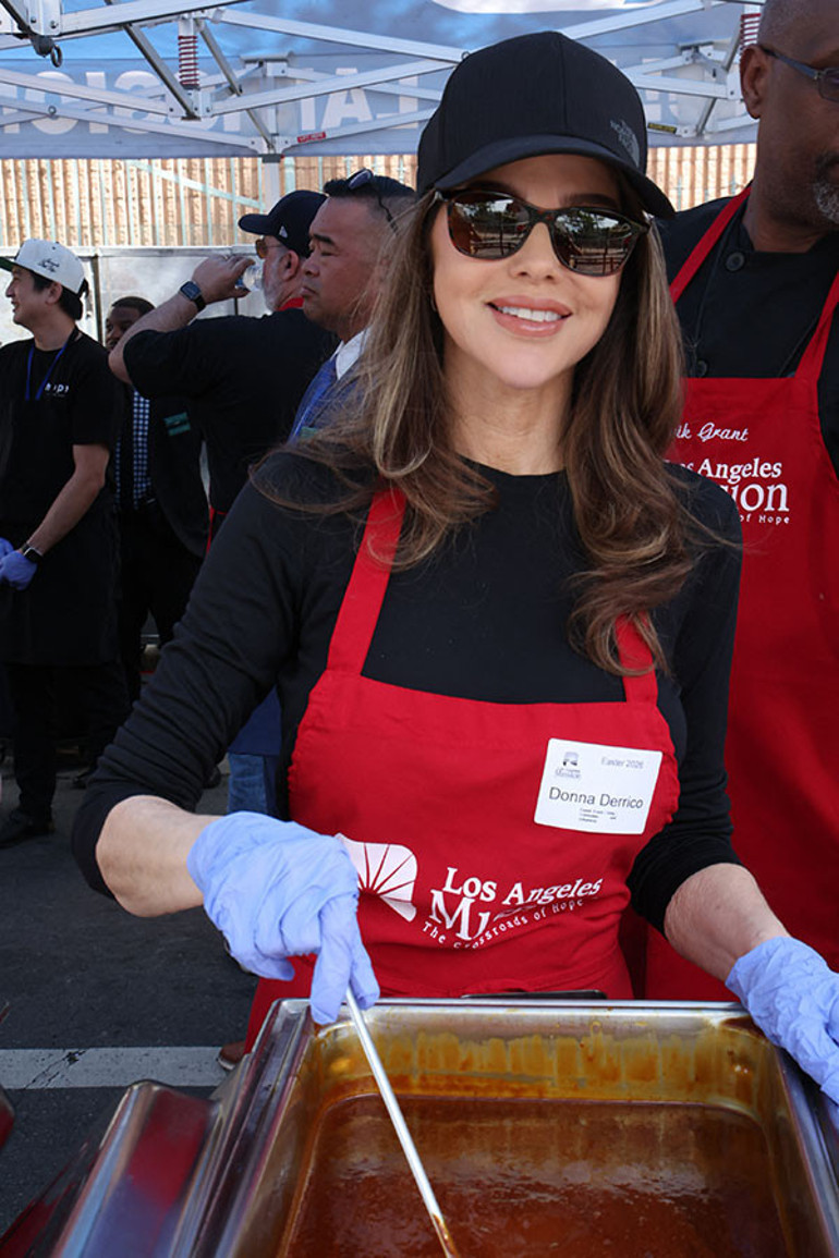 Tek diziyle şöhret oldu, geldiği yeri hiç unutmadı… Evsiz kalıp sokaklarda yaşadı… ‘Çamaşır yıkayacak yer ararken çok utanırdım’