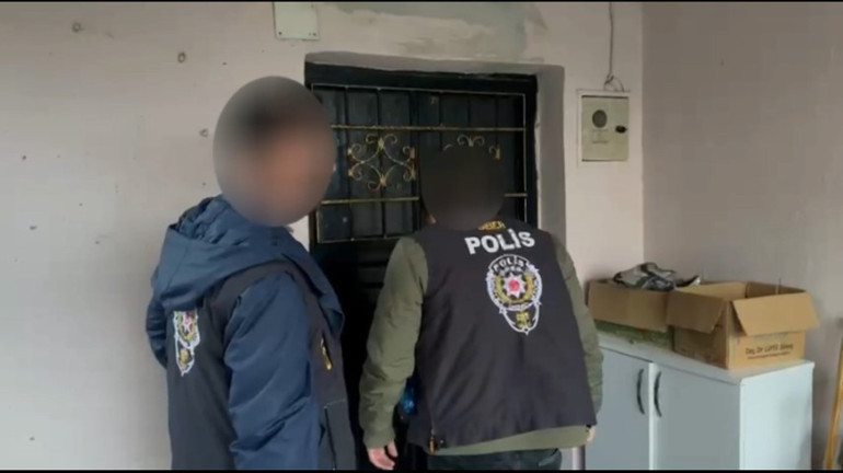  10 şüpheli tutuklandı