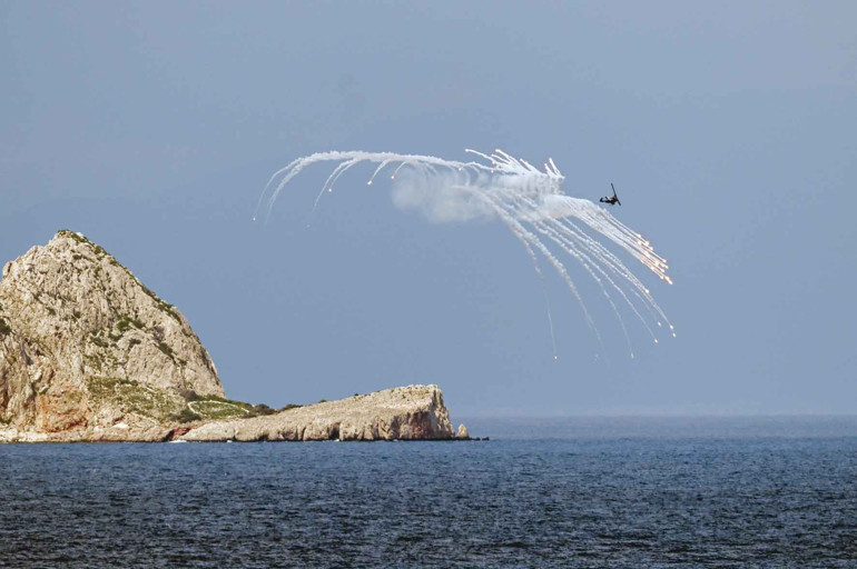 Mavi Vatan’dan 3 denizde güç gösterisi