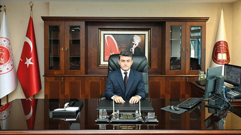  Basketbol ve voleybola da sıçrayabilir