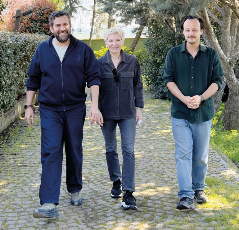 Rüzgâr gibi geçti...