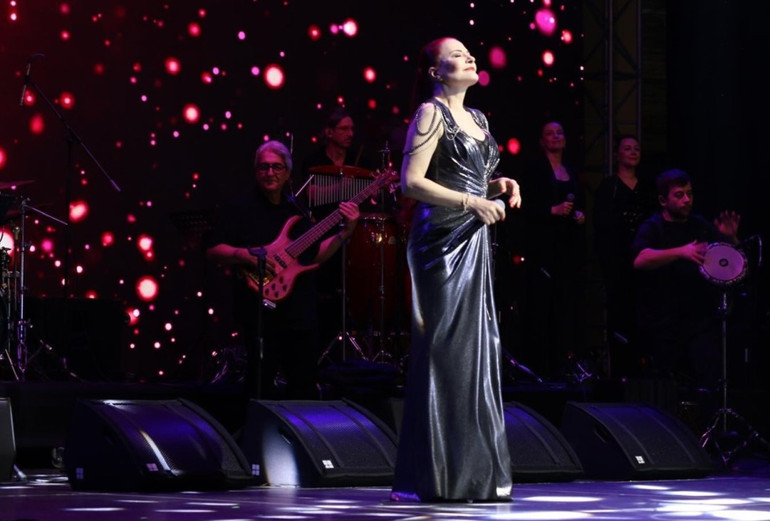 Candan Erçetin: Ekonomik krizde şarkıcı oldum