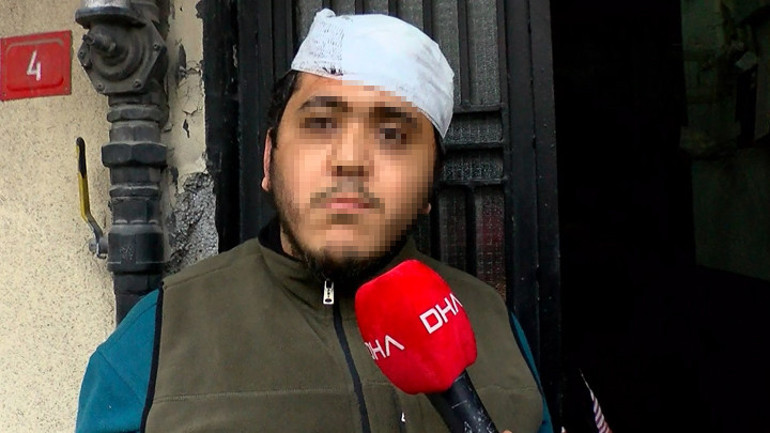 Sultangazide sokak ortasında dehşet Zihinsel engelli genç ile annesi sopalarla darbedildi... Beni istemiyorlar