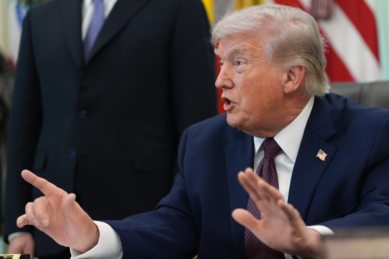 Trump’ın ‘af borsası’: Parayı veren kurtuluyor | Sırada Epstein’ın suç ortağı mı var