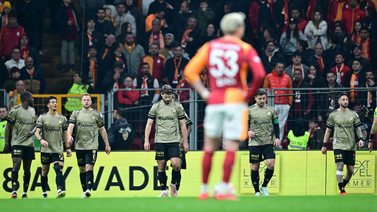 Kocaelispor, Galatasaraya yine ters geldi Şampiyonluk yarışında istisna yaratan sonuçlar...