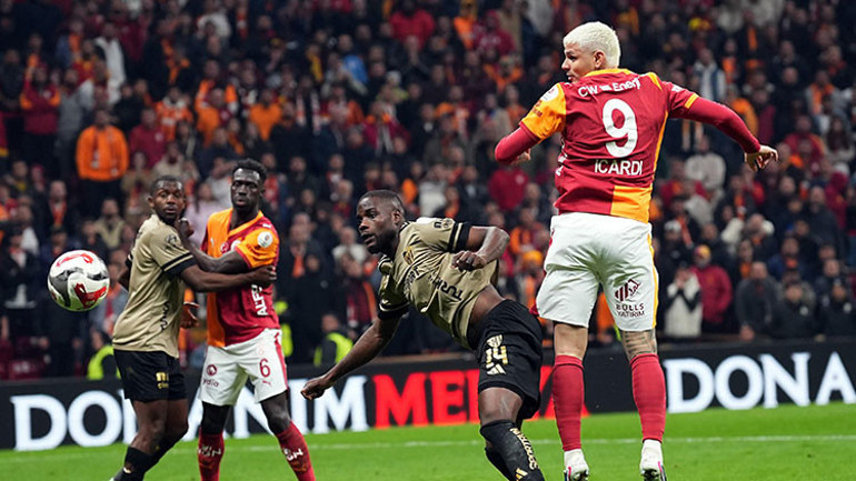 Okan Buruku kandırdı