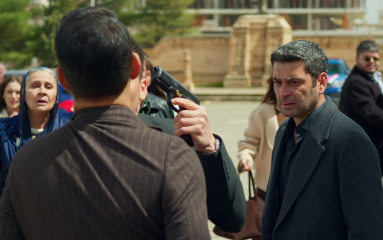 Uzak Şehirde Meryem krizi Parmağında benim yüzüğümü taşıyorsun