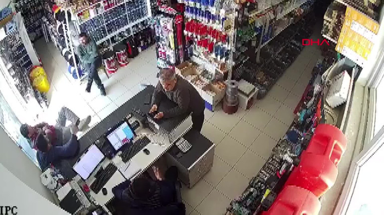 Antalya Demrede 3.5 ve 4.7 büyüklüğünde peş peşe depremler