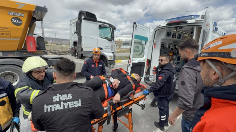  4ü futbolcu 6 yaralı