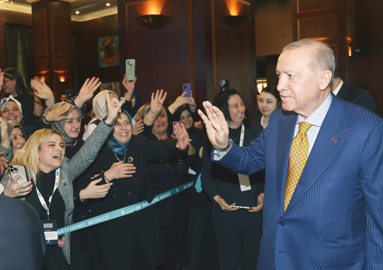 Erdoğan: Aile milli güvenlik meselesidir