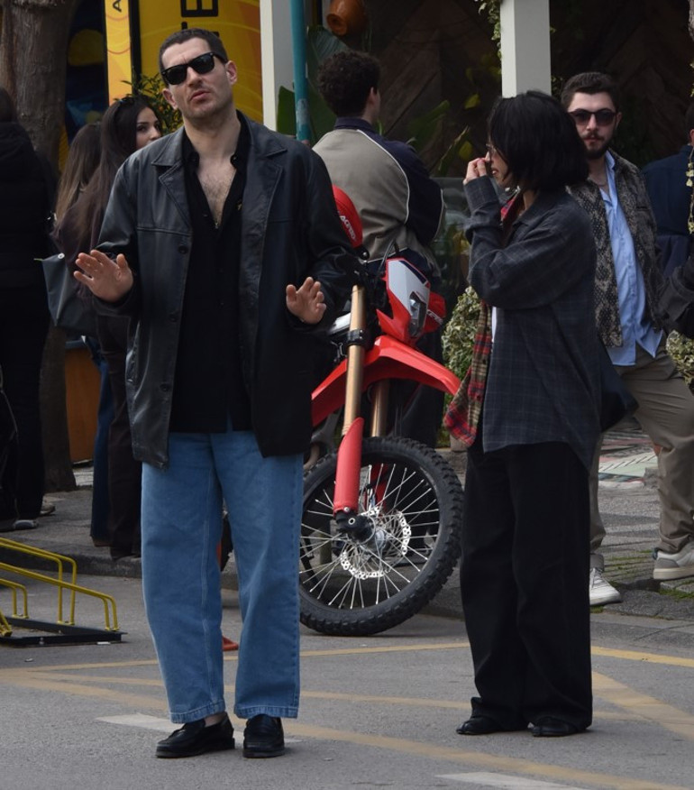 Uraz Kaygılaroğlu kız arkadaşıyla görüntülendi Özel hayatı konuşmam