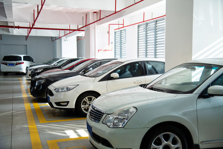  Apartmanlarda otopark krizi Nasıl bir yol izlenmeli ‘Çok önemli bir detay atlanıyor’