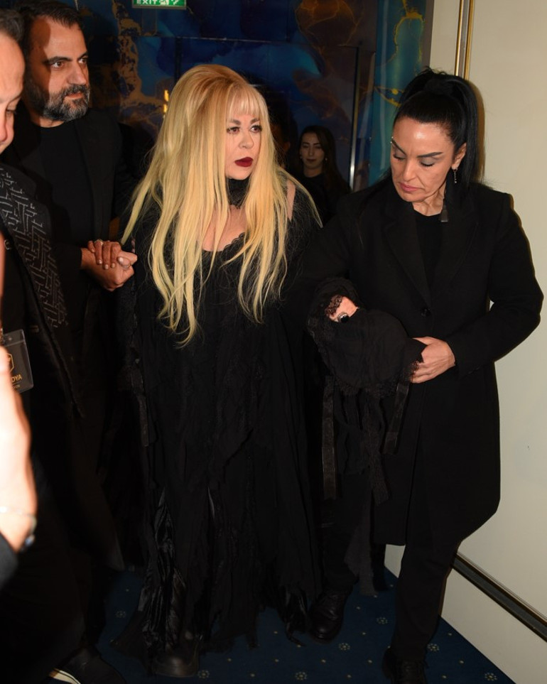 Tek başıma yürüyemiyorum