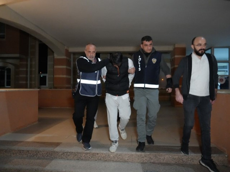 8 aylık hamile eşini katletti, çocuğuyla birlikte günlerce cesetle yaşadı | Cani koca konuştu, duruşma salonu buz kesti