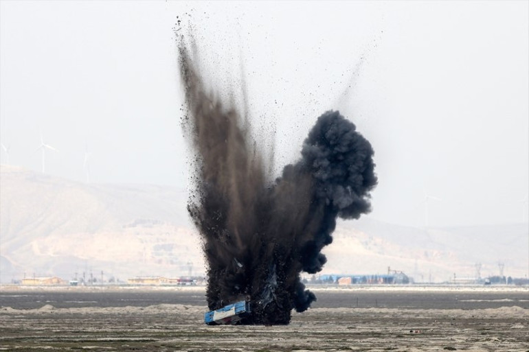 Konyada nefes kesen anlar F-16lar hedefleri tam isabetle vurdu, kurtarma timi indi... Anadolu Ankası Tatbikatında gerçeği aratmayan görüntüler
