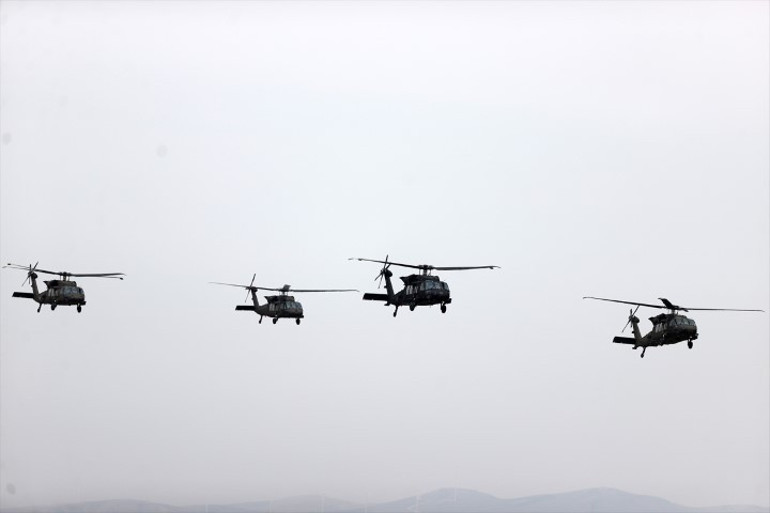 Konyada nefes kesen anlar F-16lar hedefleri tam isabetle vurdu, kurtarma timi indi... Anadolu Ankası Tatbikatında gerçeği aratmayan görüntüler