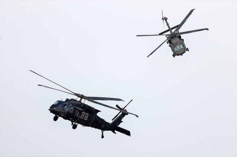 Konyada nefes kesen anlar F-16lar hedefleri tam isabetle vurdu, kurtarma timi indi... Anadolu Ankası Tatbikatında gerçeği aratmayan görüntüler