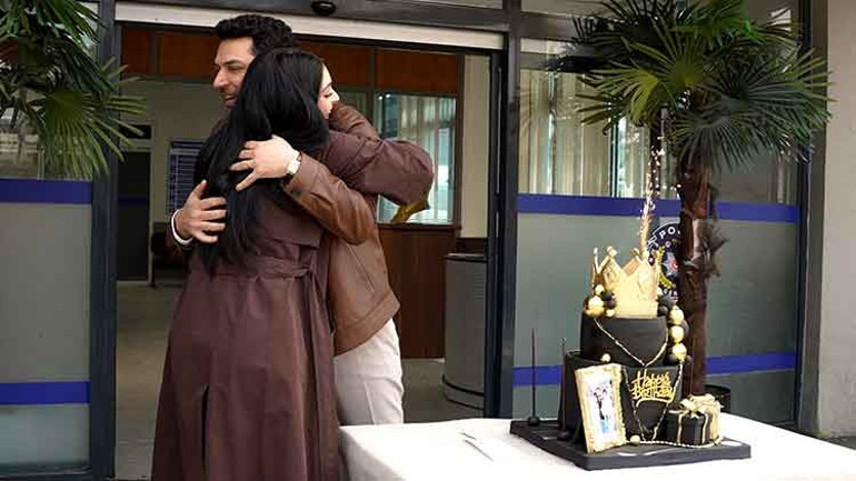 Murat Yıldırım için sürpriz kutlama Sette yeni yaş, yeni heyecan