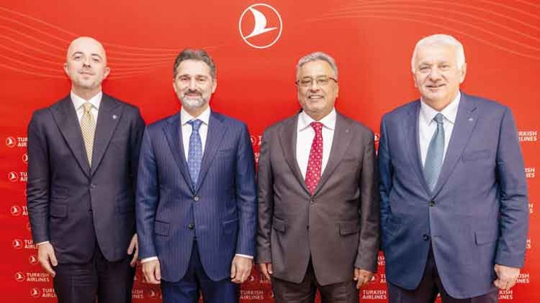 THY’de kan değişimi
