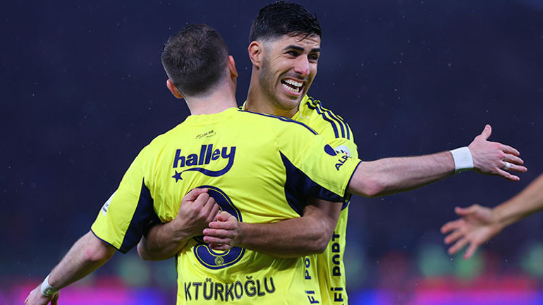 Fenerbahçenin yenilerine 100 üzerinden 100