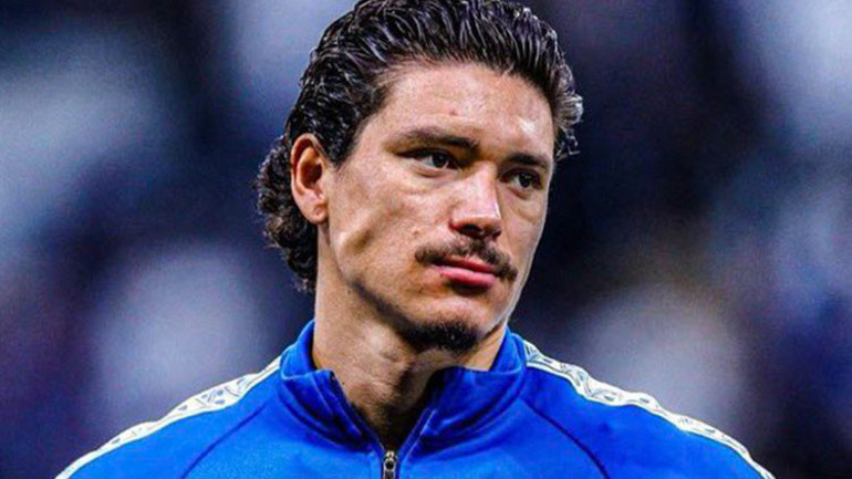 Fenerbahçeye mesaj gönderdi Beni hala istiyor musunuz