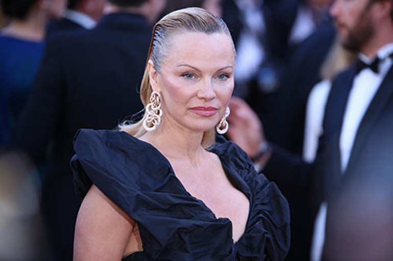 Kadroya seçilince çok sevinmişlerdi... Şimdi o dizide korka korka oynuyorlar