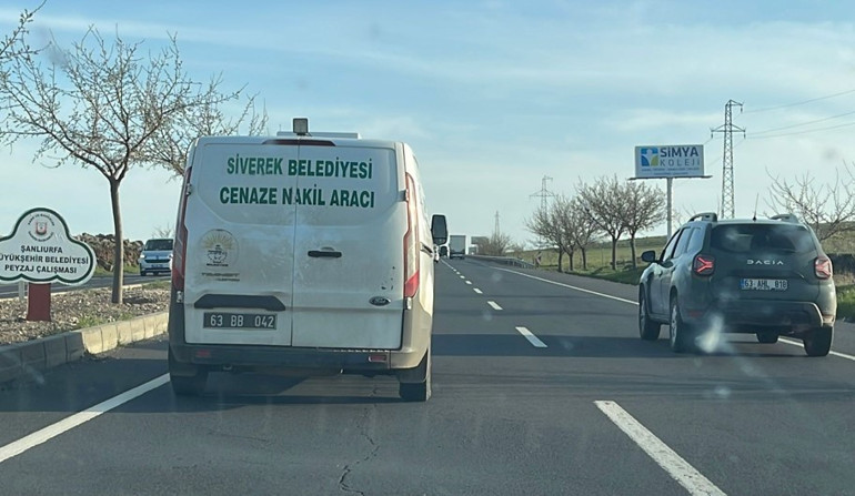 Şanlıurfada okul basıp 16 kişiyi yaralamıştı... Saldırgan gece yarısı defnedildi, aile ilçeyi terk etti