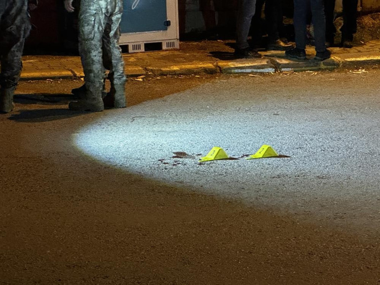 Sakaryada korku dolu dakikalar... Polisle 3 sokak boyunca çatıştı