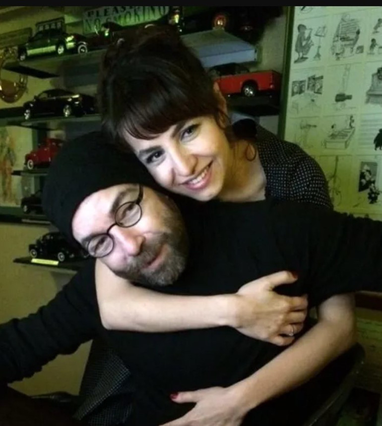 Oyuncu Bihter Dinçel ile Barış Dinçel boşandı 18 yıllık evlilik bitti soyadı kaldı