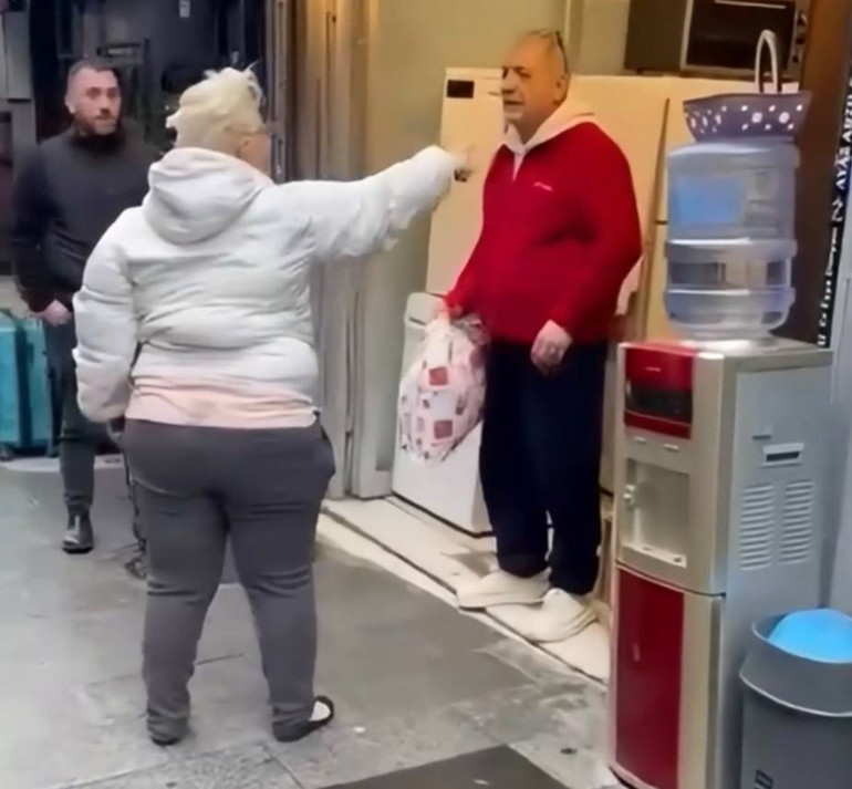 Şişlide ilginç olay: İnsanlar neden cinnet getiriyor deyip saldırdı