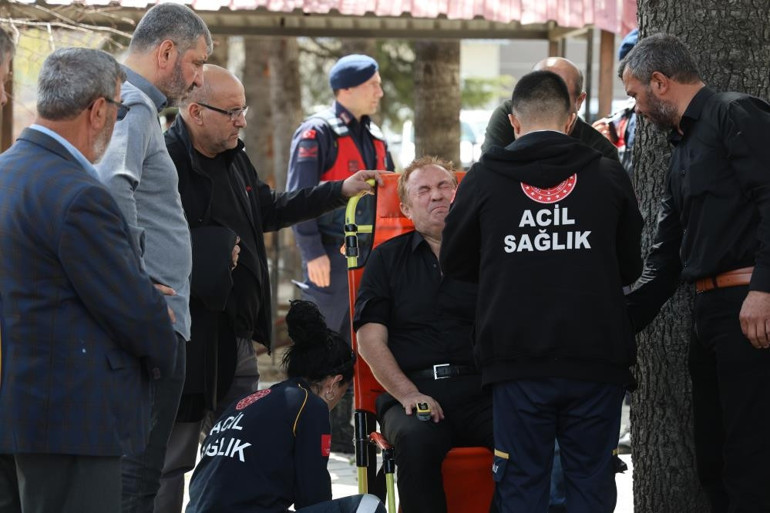 Kahramanmaraşta okul saldırısı: Hayatını kaybedenler son yolculuğuna uğurlandı | Ayla öğretmenin eşinden yürek burkan sözler