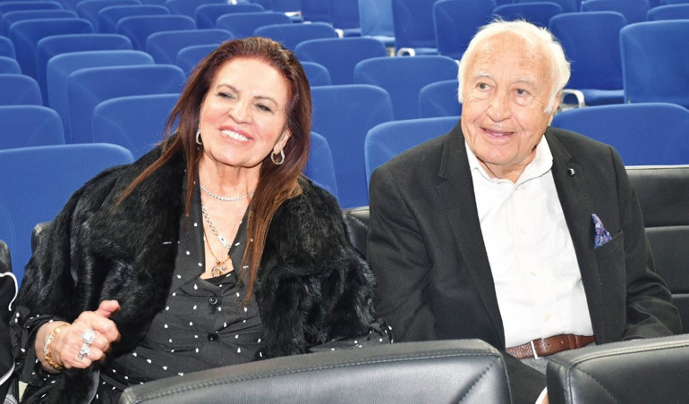 9 bin seyirciyle perde açtı