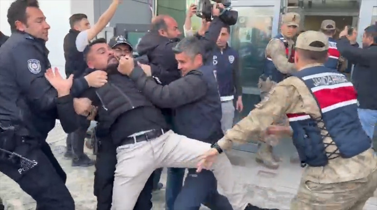 Gülistan Doku soruşturmasında 7 şüpheli adliyeye sevk edildi Fenalaşan acılı anne hastaneye kaldırıldı